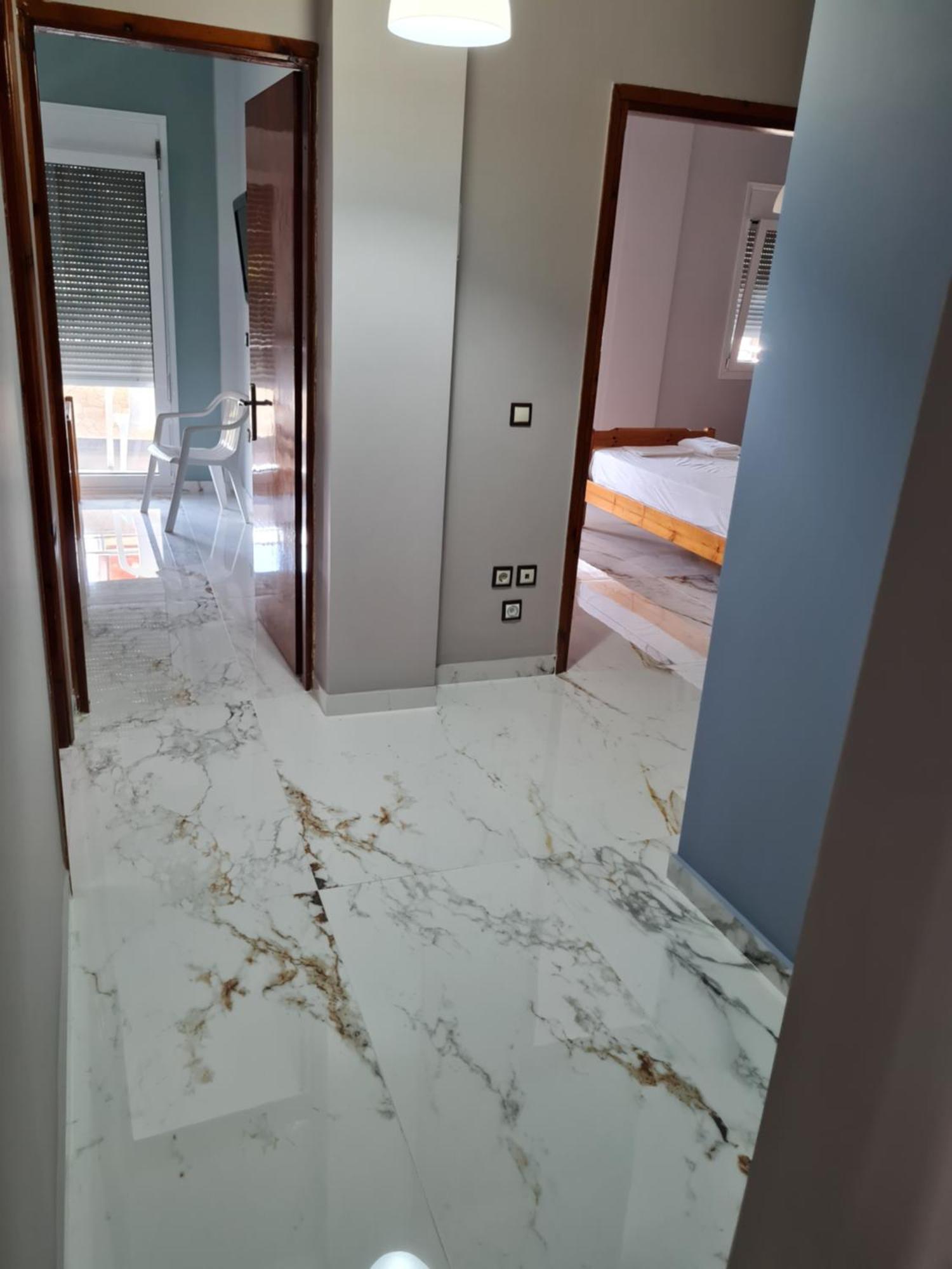 Dimitris Apartments 네아 플라기아 외부 사진