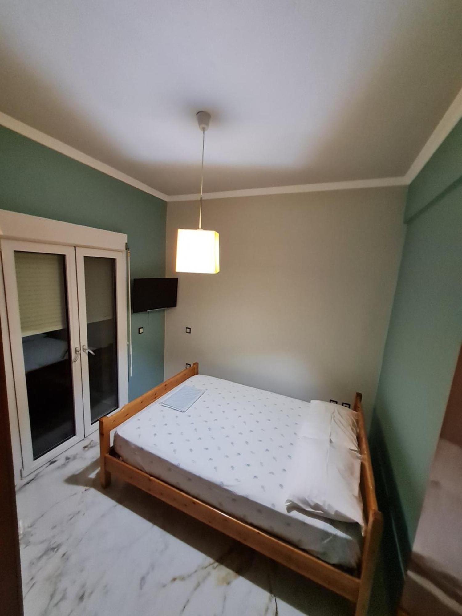 Dimitris Apartments 네아 플라기아 외부 사진