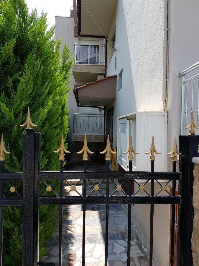 Dimitris Apartments 네아 플라기아 외부 사진