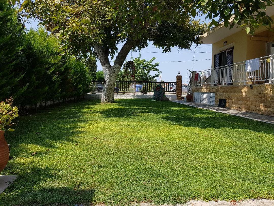 Dimitris Apartments 네아 플라기아 외부 사진